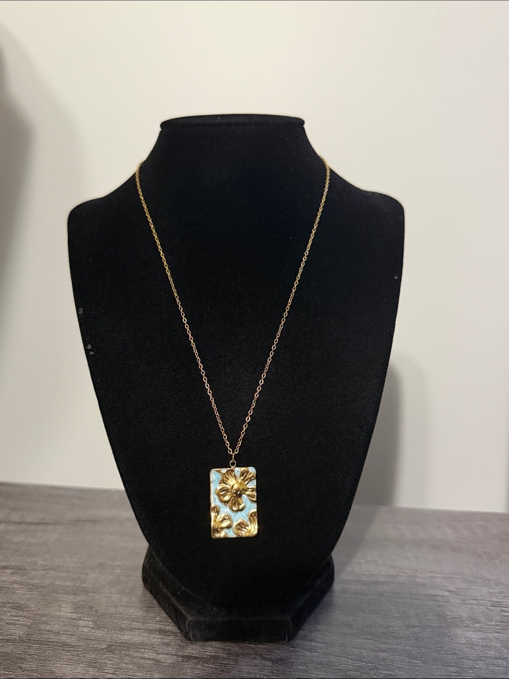 Rectangular Gold & Blue Flower Pendant Necklace